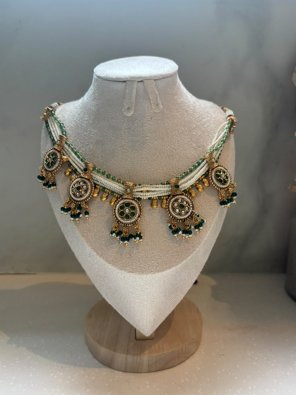Sabz Meenakari & Emerald Bead Set