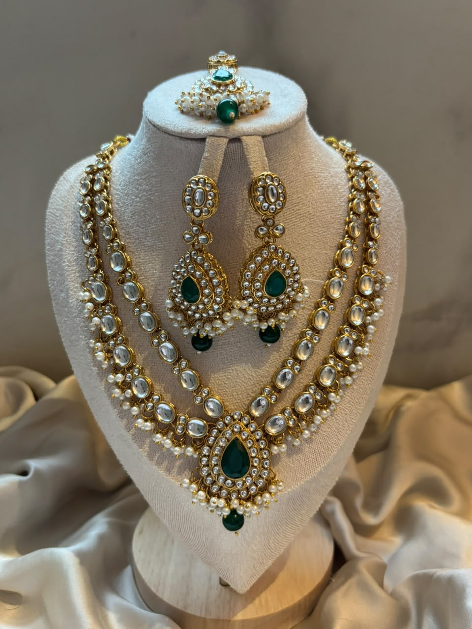 Falak Layered Polki Bridal Set - Emerald