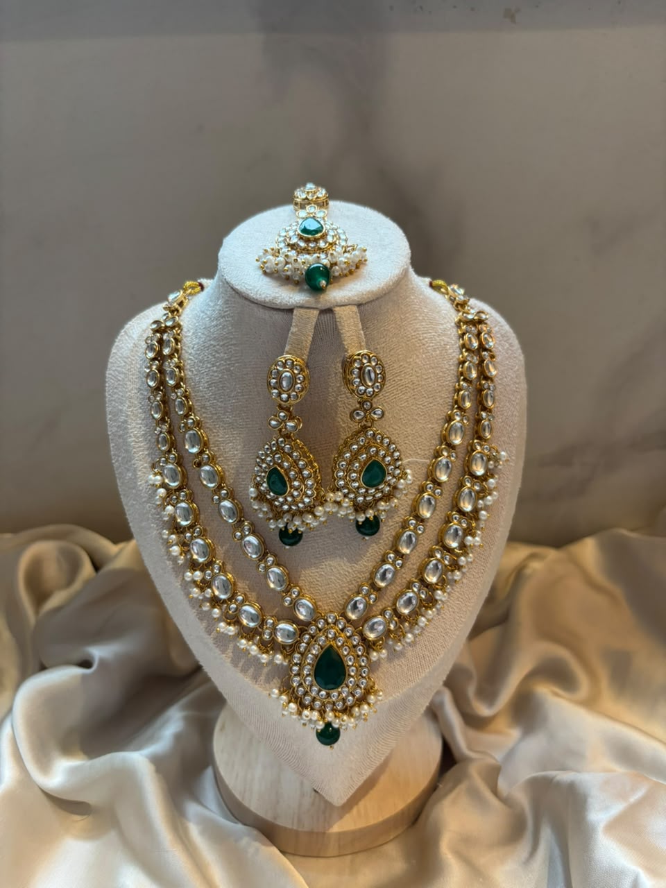 Falak Layered Polki Bridal Set - Emerald